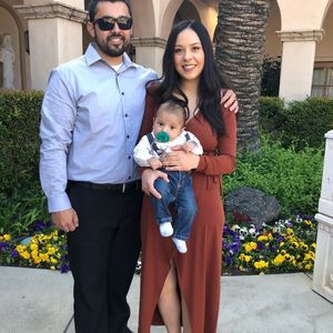 Meet your Posher, Dania